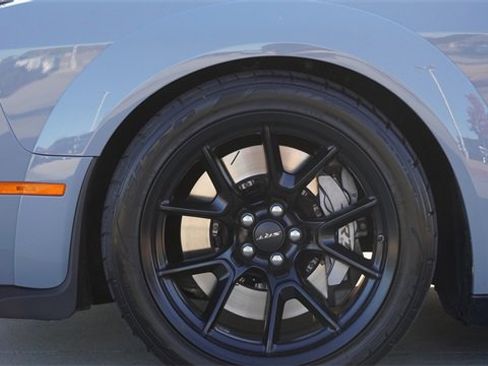 Used 2022 Dodge Challenger SRT Hellcat image 5