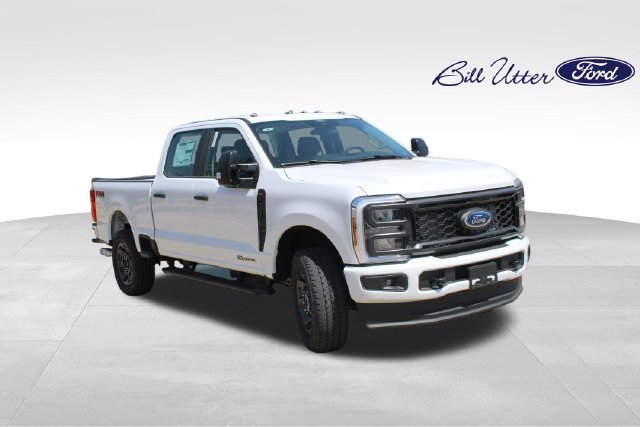 New 2026 Ford F250 XL w/ STX Appearance Package AWD/4WD image 2