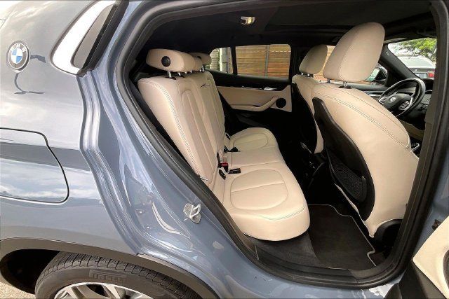 Used 2022 BMW X2 sDrive28i w/ Convenience Package FWD image 27