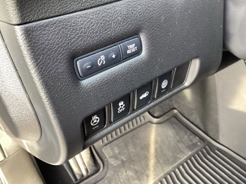 Used 2022 Nissan Murano Platinum w/ Cargo Package image 17