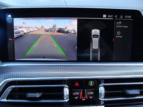 Used 2021 BMW X5 M50i w/ Executive Package image 20