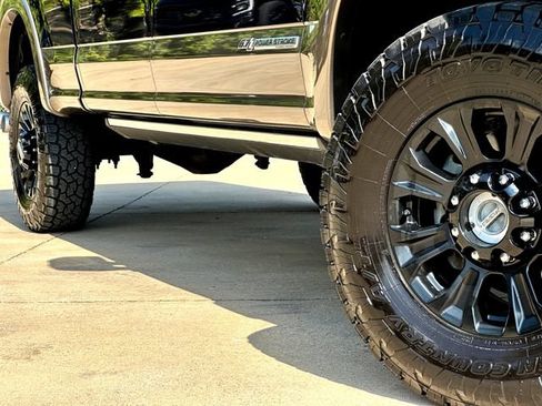 Certified 2022 Ford F250 King Ranch w/ Tremor Off-Road Package AWD/4WD image 7