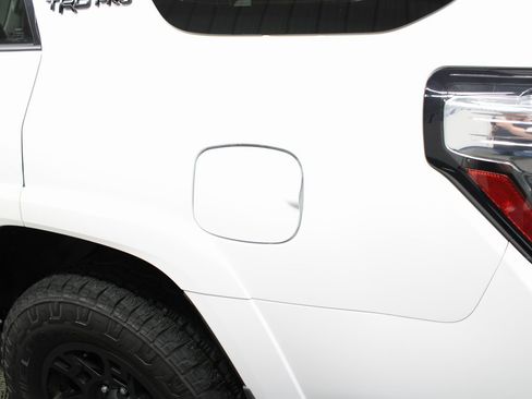 Used 2016 Toyota 4Runner TRD Pro image 36