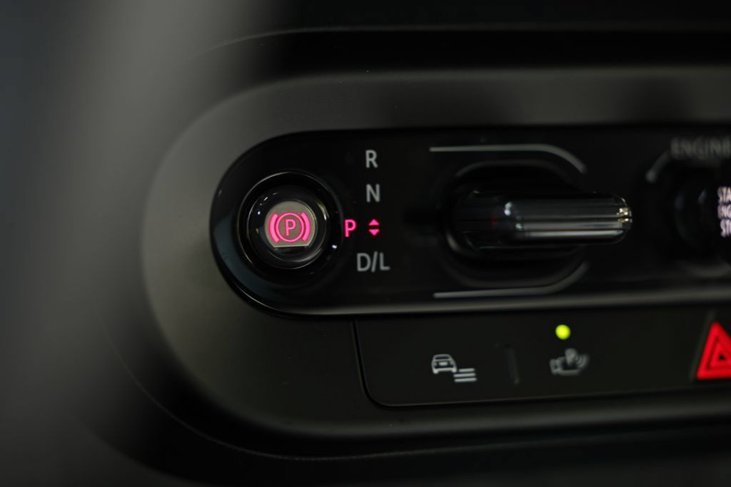 New 2026 MINI Cooper 2-Door Hardtop FWD image 36