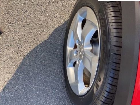 Used 2016 Honda HR-V LX image 13