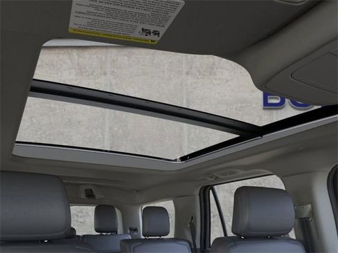 New 2025 Ford Expedition Active image 13