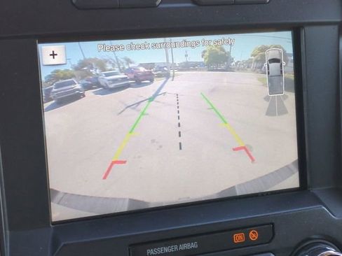 Used 2018 Ford F250 Lariat w/ Chrome Package image 24