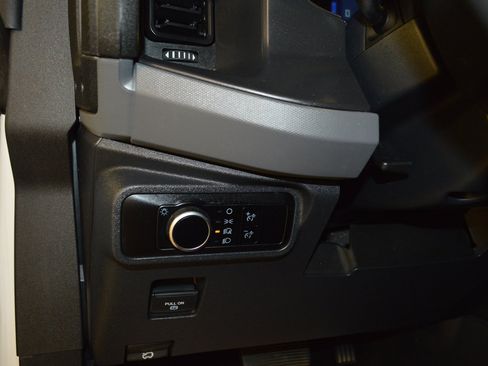 Used 2023 Ford Bronco 4-Door AWD/4WD image 16
