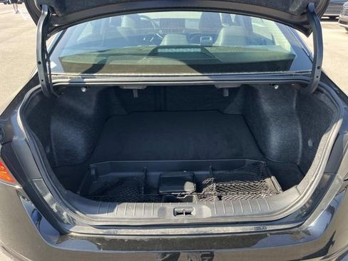 Used 2024 Nissan Altima 2.5 SR w/ SR Premium Package image 11