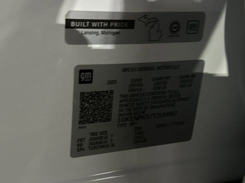 New 2026 GMC Acadia AT4 image 25