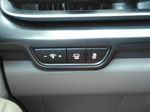 Used 2026 Kia Carnival LXS FWD image 40