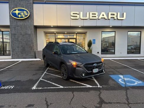 Used 2023 Subaru Outback Onyx Edition image 1