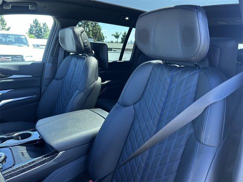 New 2026 Cadillac Escalade IQL Sport 1 image 25