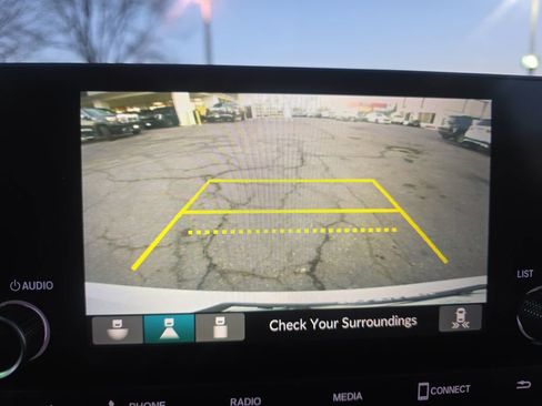 Used 2023 Honda CR-V EX image 21