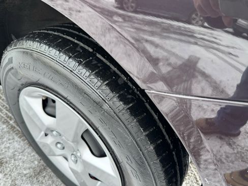 Used 2013 Nissan Rogue S image 16