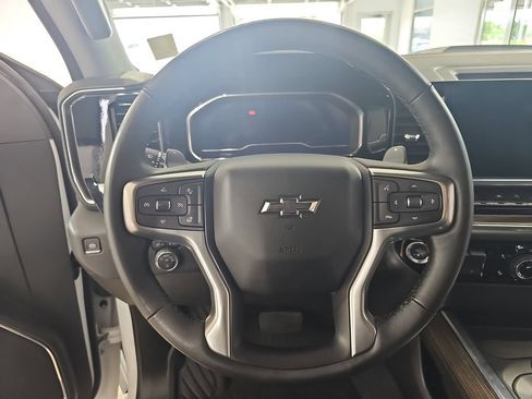Certified 2024 Chevrolet Silverado 1500 LT Trail Boss w/ Convenience Package II AWD/4WD image 22