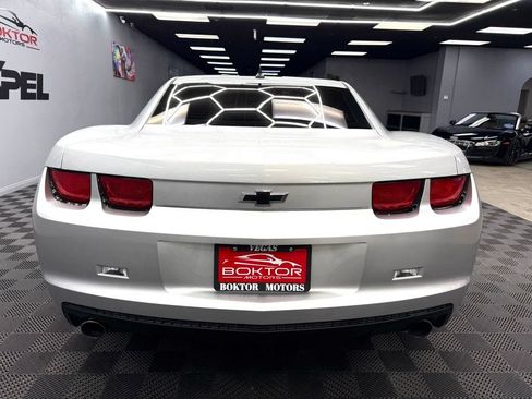 Used 2011 Chevrolet Camaro LT RWD image 12