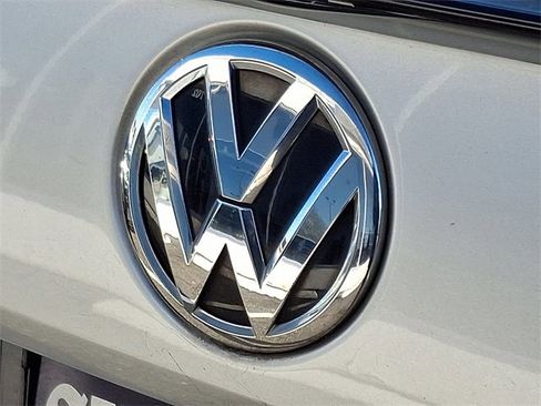 Used 2018 Volkswagen Passat 3.6 image 30