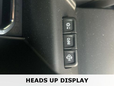 Used 2024 GMC Sierra 2500 AT4X image 26