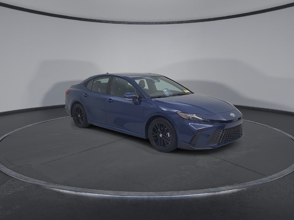 Used 2025 Toyota Camry SE FWD image 3