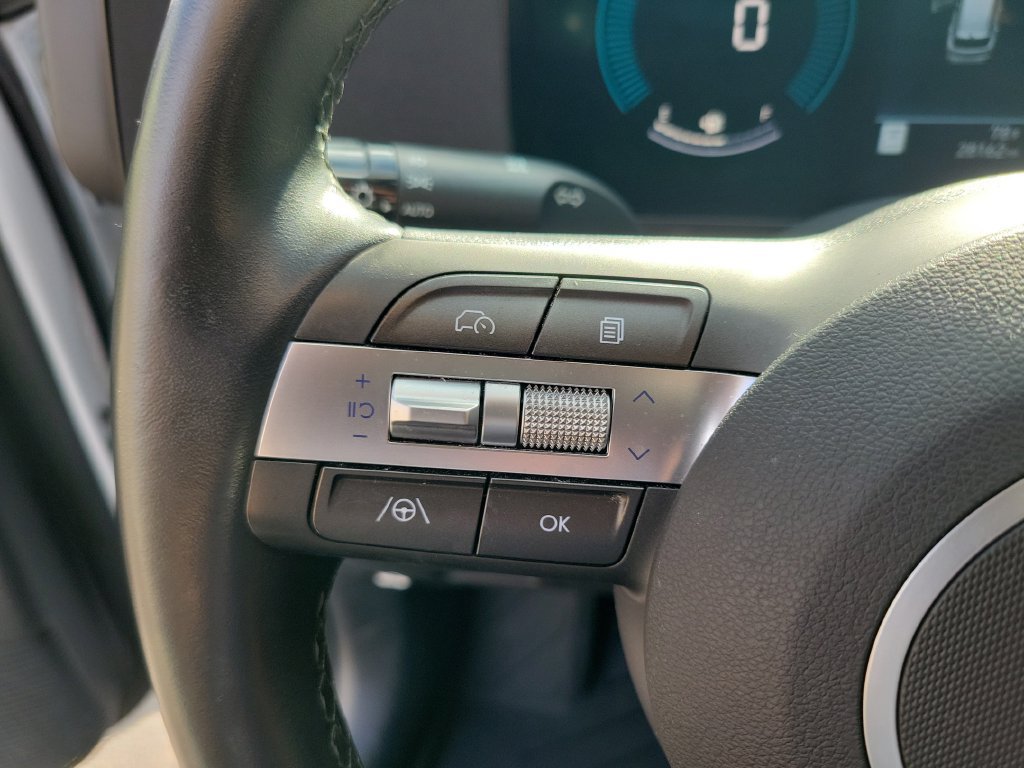 Used 2025 Hyundai Kona SEL AWD/4WD image 33