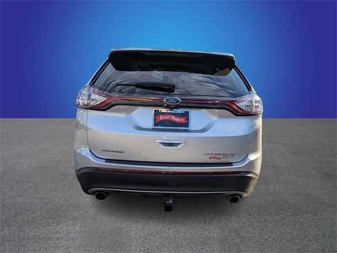 Used 2018 Ford Edge Titanium w/ Equipment Group 302A image 4