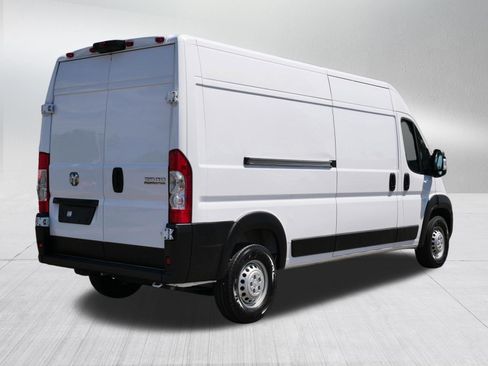 Used 2026 RAM ProMaster 2500 w/ Convenience Group FWD image 7