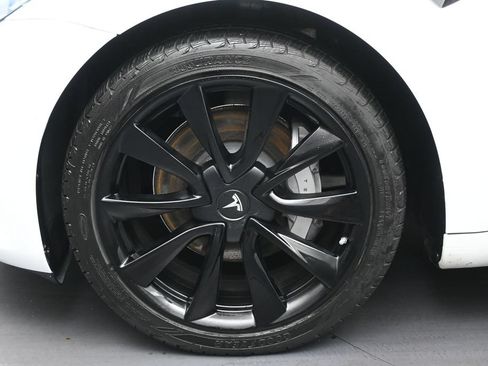 Used 2019 Tesla Model 3 Standard Range Plus RWD image 33
