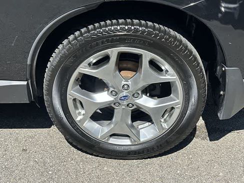 Used 2018 Subaru Forester 2.5i Touring w/ Popular Package #3B AWD/4WD image 5