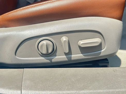 Used 2018 Chevrolet Malibu Premier w/ Premier Sun and Wheel Package image 22