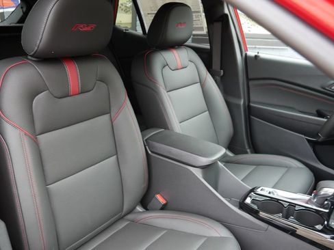 New 2026 Chevrolet Trax RS w/ Driver Confidence Package FWD image 11