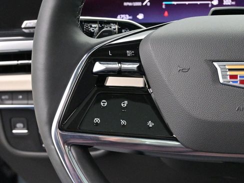 Certified 2026 Cadillac Escalade ESV Sport w/ Touring Package image 17