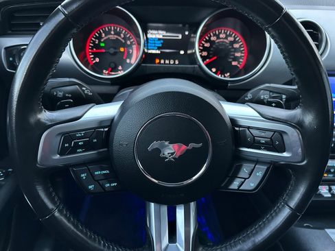 Used 2021 Ford Mustang Premium image 23