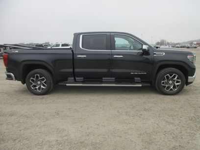 New 2026 GMC Sierra 1500 SLT w/ SLT Premium Plus Package