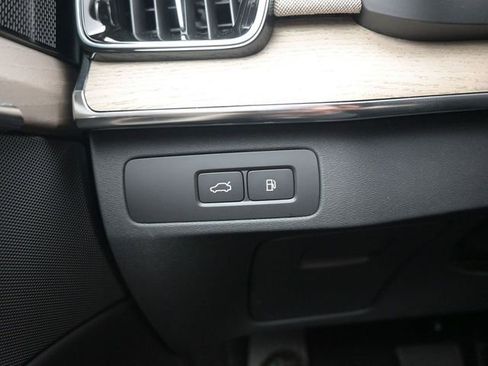 New 2026 Volvo XC90 T8 Plus image 29