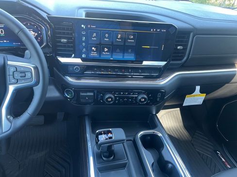 New 2026 Chevrolet Silverado 1500 LT Trail Boss w/ Safety Package image 17