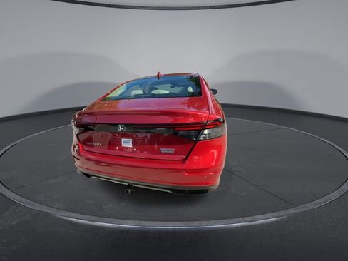 Used 2025 Honda Accord Touring image 7