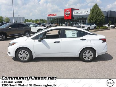 New 2025 Nissan Versa S w/ Trunk Package