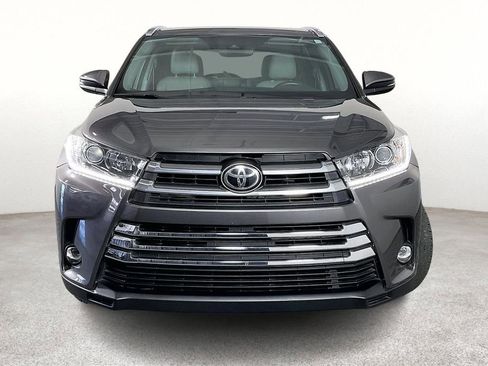 Used 2019 Toyota Highlander Limited image 5