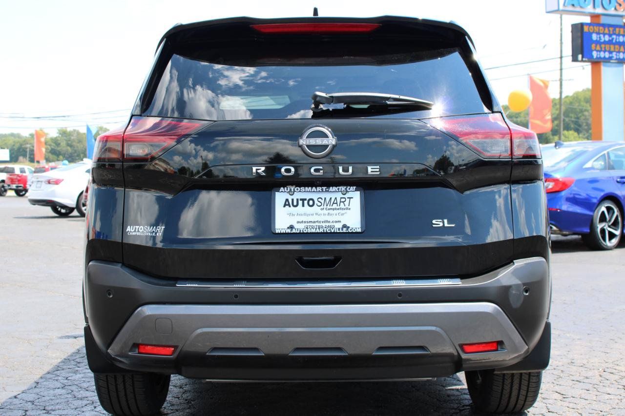 Used 2023 Nissan Rogue SL w/ SL Premium Package FWD image 5