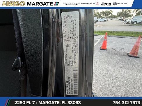 Used 2023 Jeep Wrangler Unlimited Sport AWD/4WD image 21