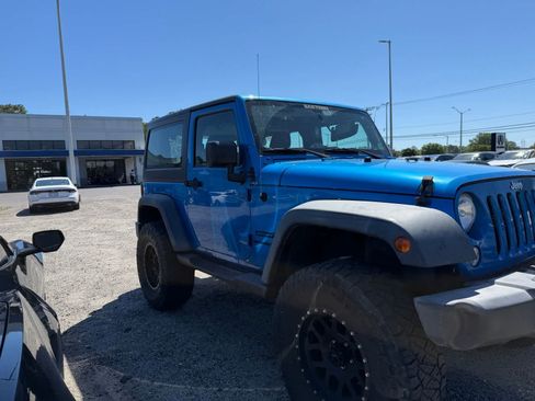 Used 2016 Jeep Wrangler Sport w/ Quick Order Package 24S AWD/4WD image 11