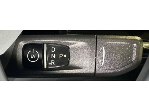 Used 2026 Kia EV9 Land AWD/4WD image 27