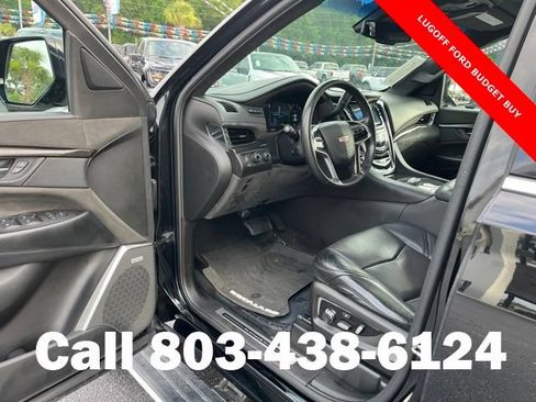 Used 2016 Cadillac Escalade Platinum AWD/4WD image 5