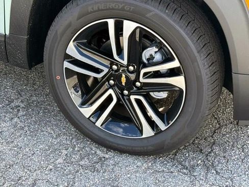 New 2026 Chevrolet TrailBlazer LT w/ Convenience Package AWD/4WD image 5