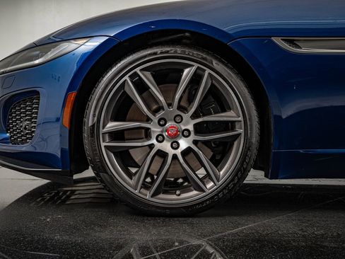 Used 2023 Jaguar F-TYPE Coupe image 10