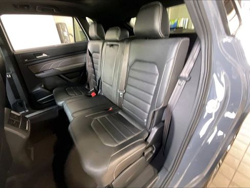 Used 2021 Volkswagen Atlas Cross Sport SEL Premium R-Line AWD/4WD image 14