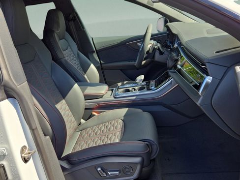 New 2026 Audi RS Q8 performance image 16