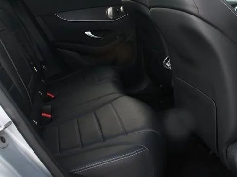 Used 2021 Mercedes-Benz GLC 300 4MATIC image 46