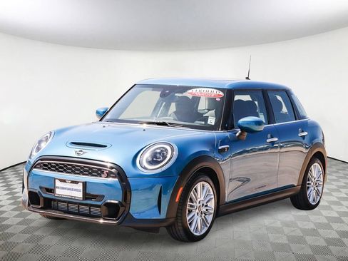 Used 2024 MINI Cooper S FWD image 6